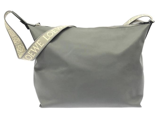 Bolsa de ombro Cubit Loewe Marrom