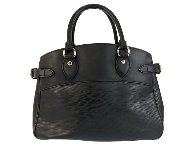 Bolsa Tote de couro Louis Vuitton Epi Passy PM Preto