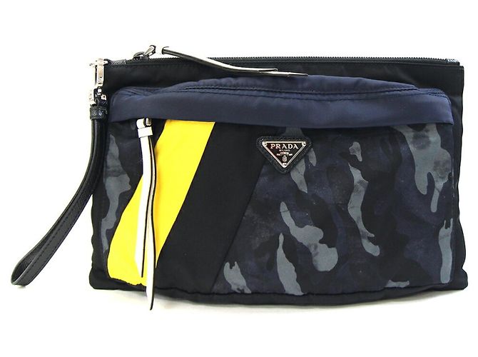 Clutch de nylon azul marinho e preto Prada