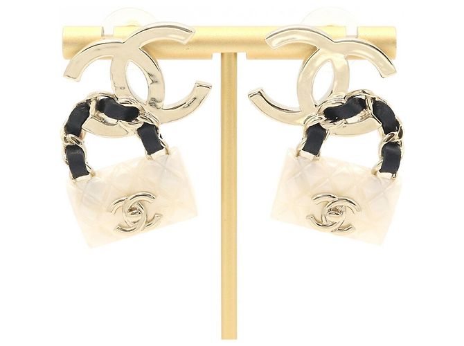 Orecchini Chanel Matelasse Stud Nero Bianco 
