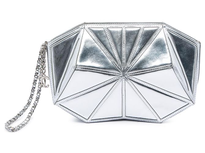 Chanel Wristlet Clutch aus silbernem Metallic-Lammleder Midnight Swim