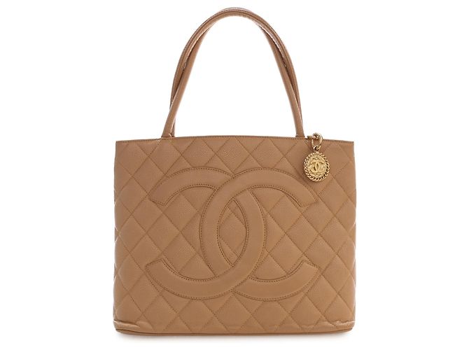 Tote Chanel Beige Caviar Medallion