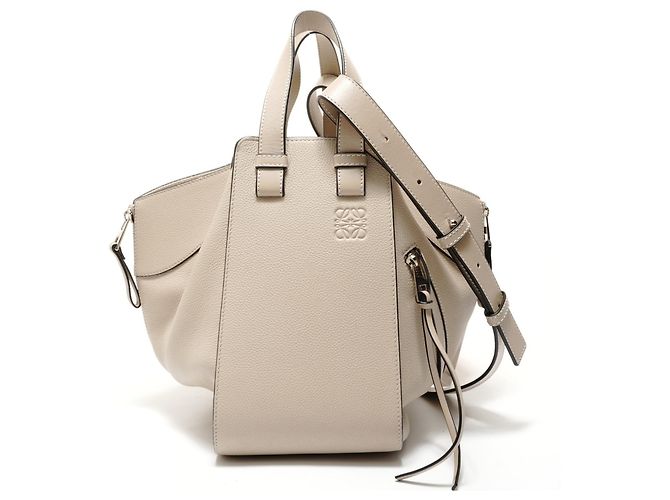 Loewe Hammock 2-Way Lederhandtasche Beige
