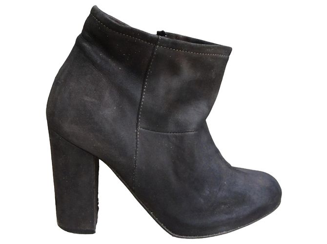 Apc A.P.C. Matte Black Suede Ankle Boots