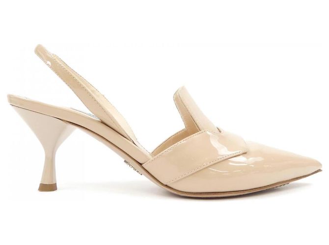 Prada Pumps Beige