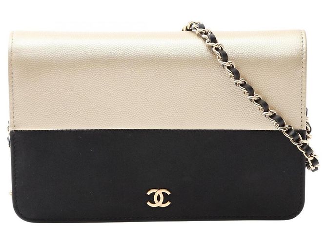 Borsa a tracolla Chanel Matelassé Bicolor Nero