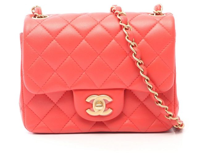 Bolso de Hombro Chanel Mini Matelassé Rosa