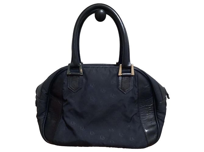 Dior Handtasche aus schwarzem Nylon mit Monogramm