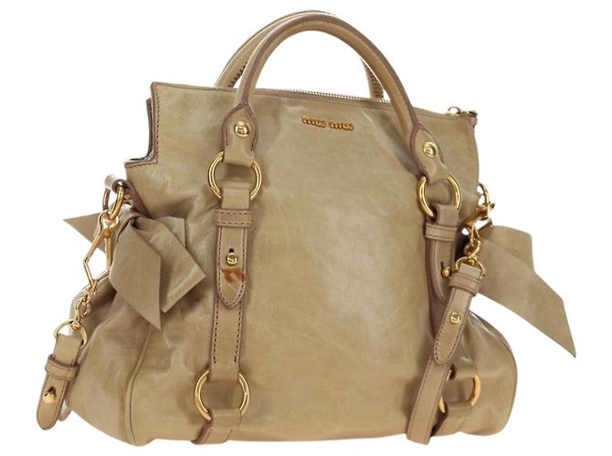 Bolsa Miu Miu de couro 2 formas Bege Dourado Auth 186442SAM