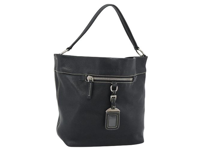 Sac à bandoulière PRADA en cuir noir avec détails argentés Auth 188461A