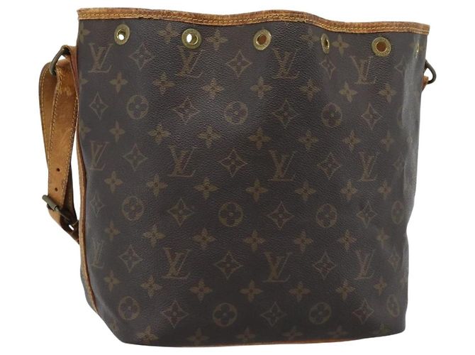LOUIS VUITTON Bolsa de Ombro Monogram Petit Noe M42226 LV Auth 189218 Monograma