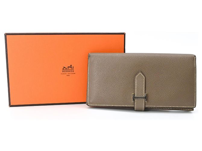 Cartera larga Hermès Bearn Soufflé en piel Epsom grisácea
