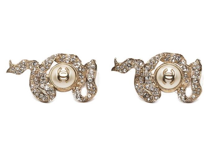 Pendientes de botón con motivo de cinta Chanel Coco Mark Dorado