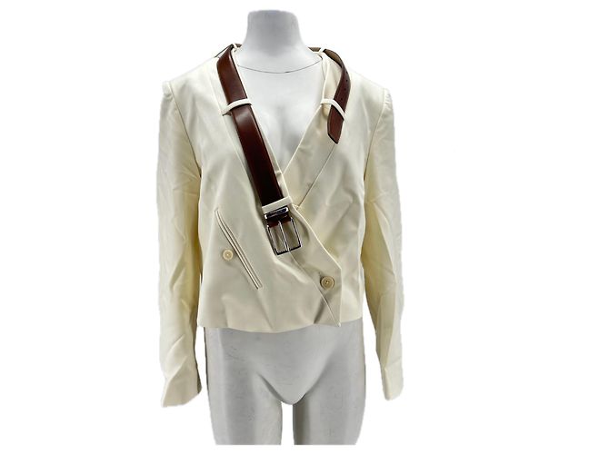 Autre Marque Blazer de lã branco com cinto MEDEEA