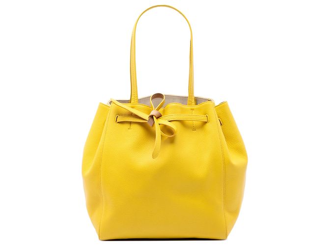 Céline Bolsa Tote Phantom em couro de vitelo de grão pequeno na cor amarela Celine Amarelo