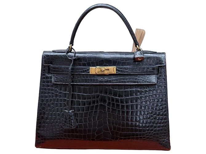 Hermès Kelly 32 en cuir d'alligator noir