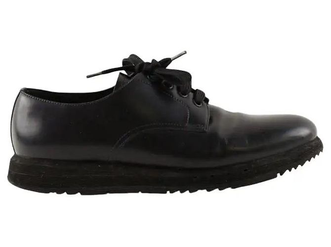 Prada Scarpe nere con lacci Nero 