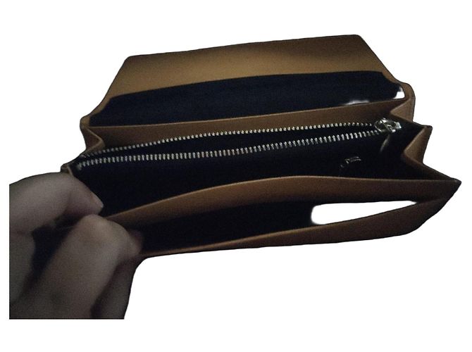 Autre Marque Ungaro beige leather wallet