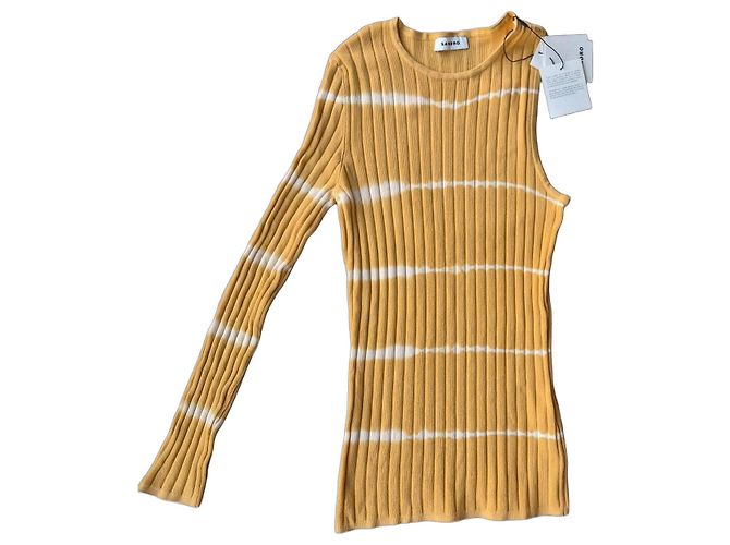 Pull Sandro jaune et blanc à rayures en maille côtelée