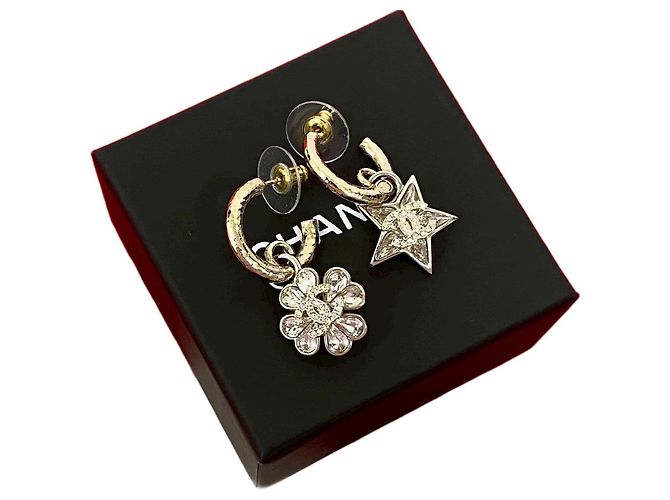 Timeless Chanel Coco Mark Star Flower Ohrringe Silber
