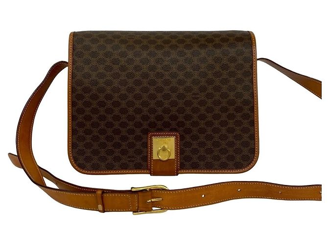 Céline Sac à épaule Celine Vintage Macadam Blazon Triomphe Pattern Marron