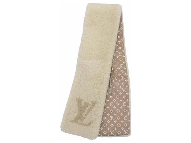 Louis Vuitton Beige Monogram Shearling Stola