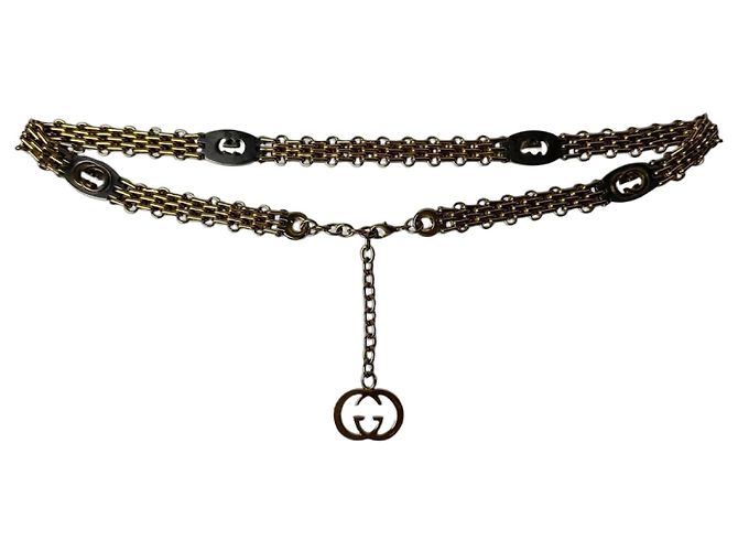 Cinturón Gucci con cadena Interlocking G Dorado