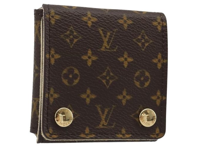 LOUIS VUITTON Monogram Schmuckkästchen Schmuckbox LV Auth 187300V Monogramm
