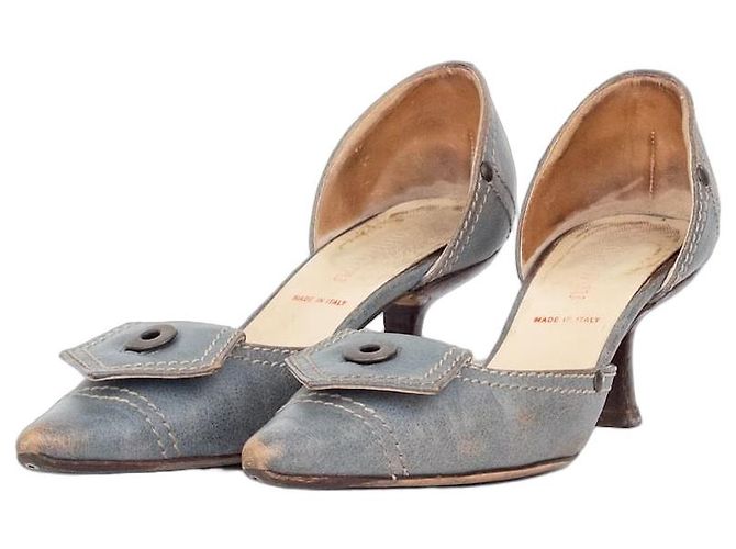 Miu Miu 2000s Button Pump Kitten Heels Pumps Blau
