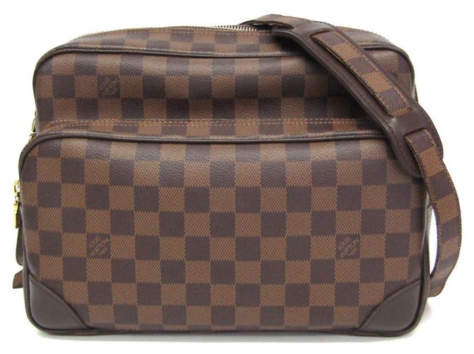 Bolso de Hombro Louis Vuitton Damier Nile Castaño