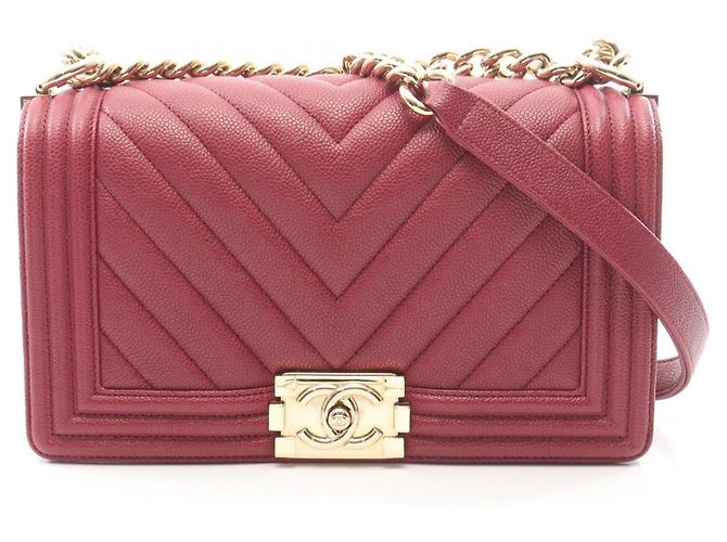 Borsa a tracolla Chanel Boy in Bordeaux Bordò