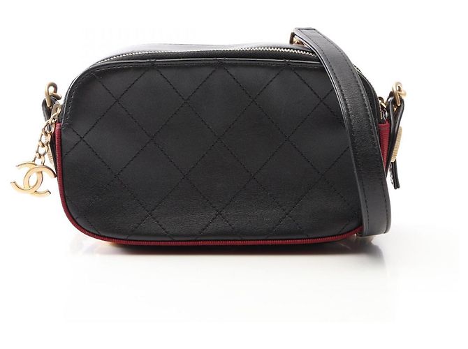 Bolsa Chanel Matelassé Camera Bag Preto Bordeaux