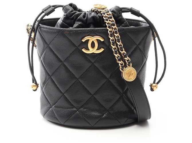 Timeless Borsa a secchiello Chanel Matelassé con coulisse Nero