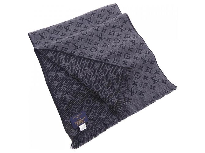 Louis Vuitton Monogram Classic Wool Stole Brown Black