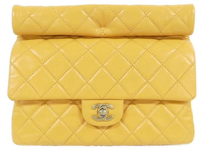 Bolsa de couro amarela Chanel AS4199 Amarelo