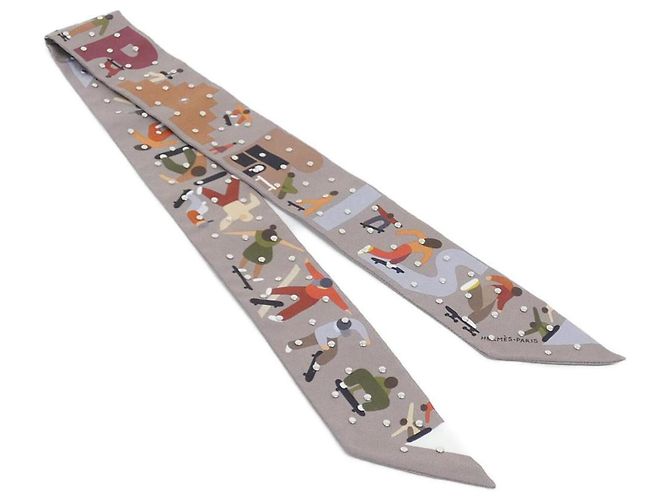 Silk In Hermès Sciarpa Twilly Cloute Hermes Beige Seta