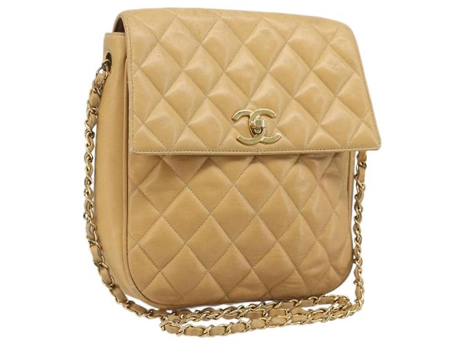 CHANEL Matelasse Chain Shoulder Bag Cuero Beige Oro CC Auth 188722 Dorado