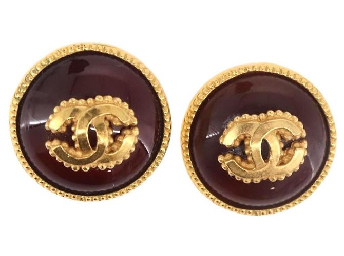 Brincos CHANEL Metal Tom Dourado CC Auth BA13637M