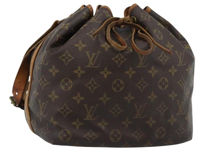 LOUIS VUITTON Bolsa de Ombro Monogram Petit Noe M42226 LV Auth BA13573 Monograma