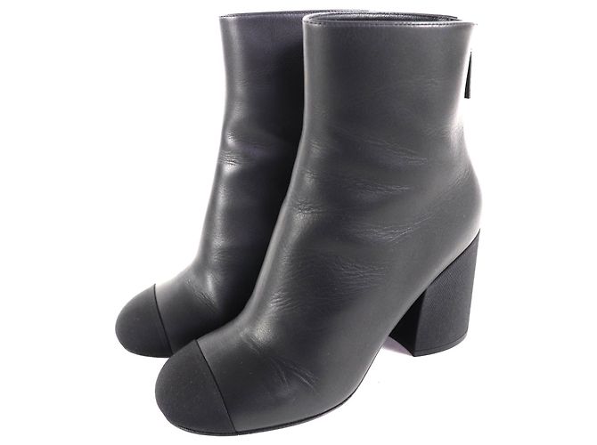 Timeless Chanel G39529 Leather Ankle Boots
