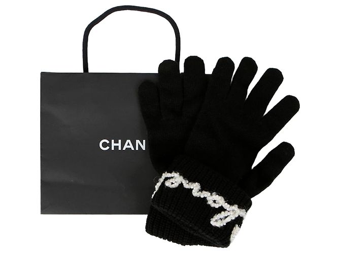 Chanel Pearl Logo Handschuhe Schwarz 