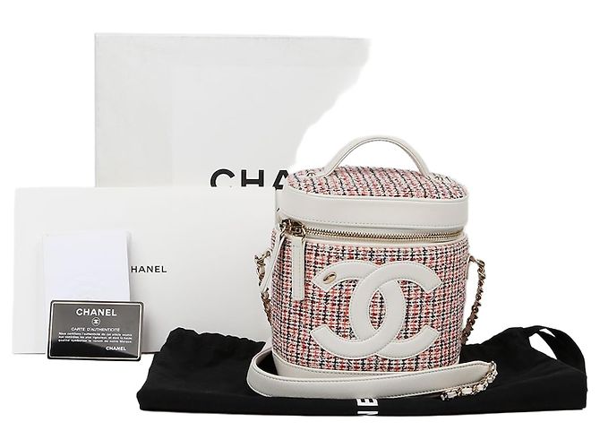 Chanel Bolsa de ombro e crossbody CC Logo Vanity Branco