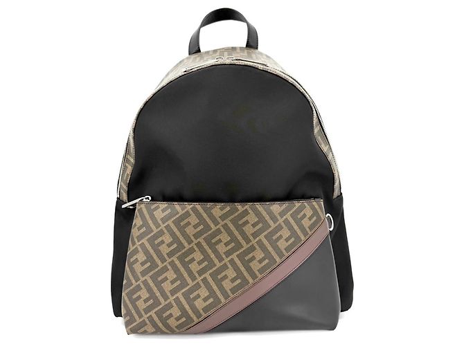 Mochila Zucca masculina Fendi Marrom Preto