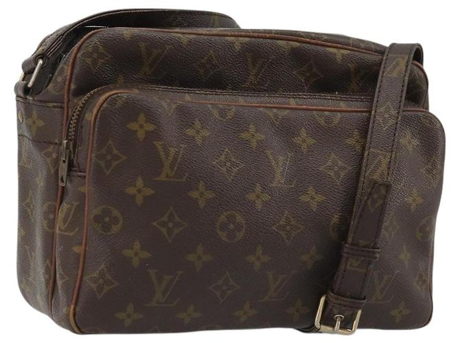 LOUIS VUITTON Bolsa de Ombro Monogram Nile M45244 LV Auth 187879 Monograma