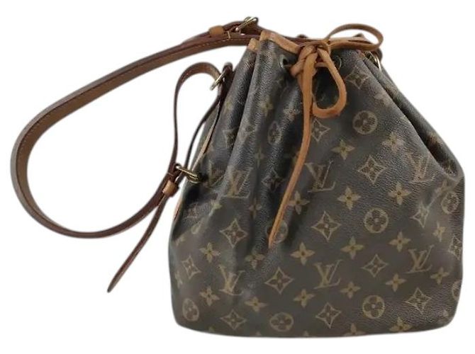 Louis Vuitton Petit Noe Monogram Canvas Marrom