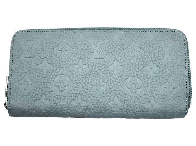 Louis Vuitton Men's Long Wallet