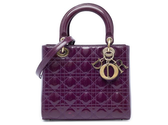 Lady Dior Cannage en cuir verni violet, taille Medium