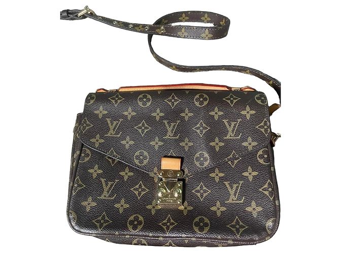 Louis Vuitton Bolsa de ombro Monogram Marrom Monograma