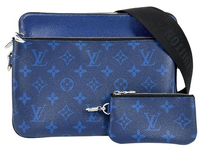 Borsa a tracolla Louis Vuitton Taigarama Trio Messenger Blu