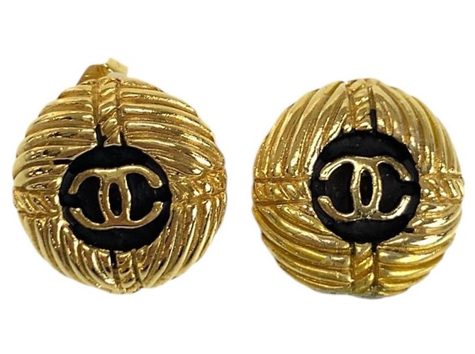 Chanel Vintage Coco Mark vergoldete Ohrringe mit schwarzer Hardware Golden